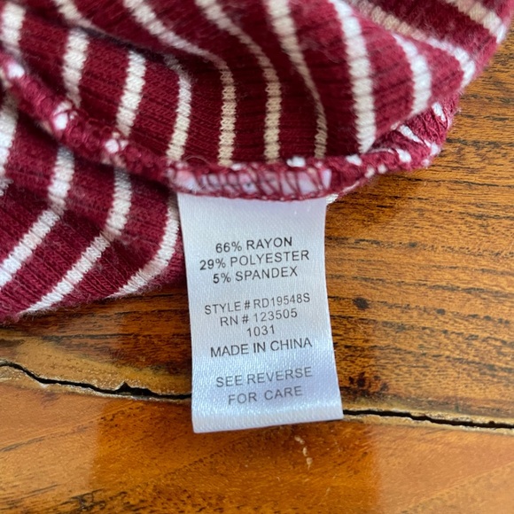 Striped Maroon and White Ribbed Dress - Picture 6 of 6